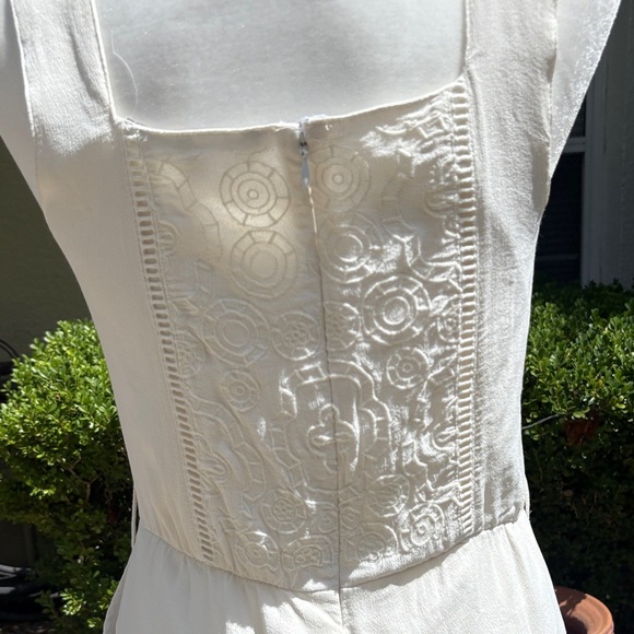 Guess Floral Embroidered White Romper - Picture 6 of 13